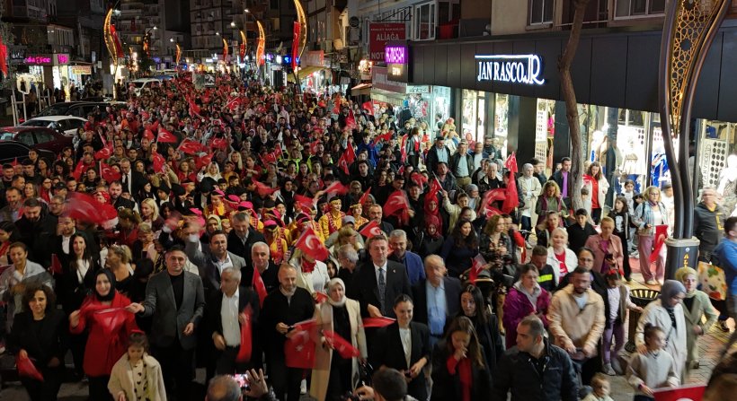 Cumhuriyet Bayramı Aliağa'da İki Gün Boyunca Coşkuyla Kutlandı