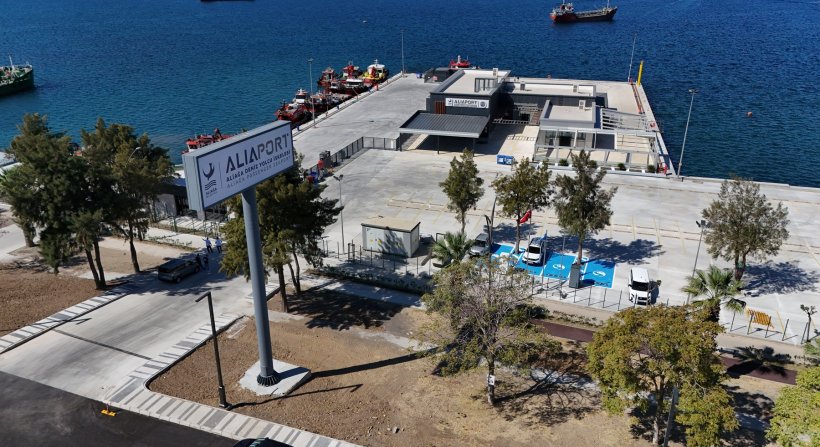 Aliaport Deniz Yolcu İskelesi Hizmete Hazır