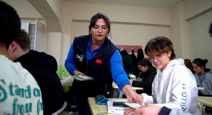 ALİAĞA BELEDİYESİ'NDEN ÜNİVERSİTEYE HAZIRLANAN GENÇLERE BÜYÜK DESTEK